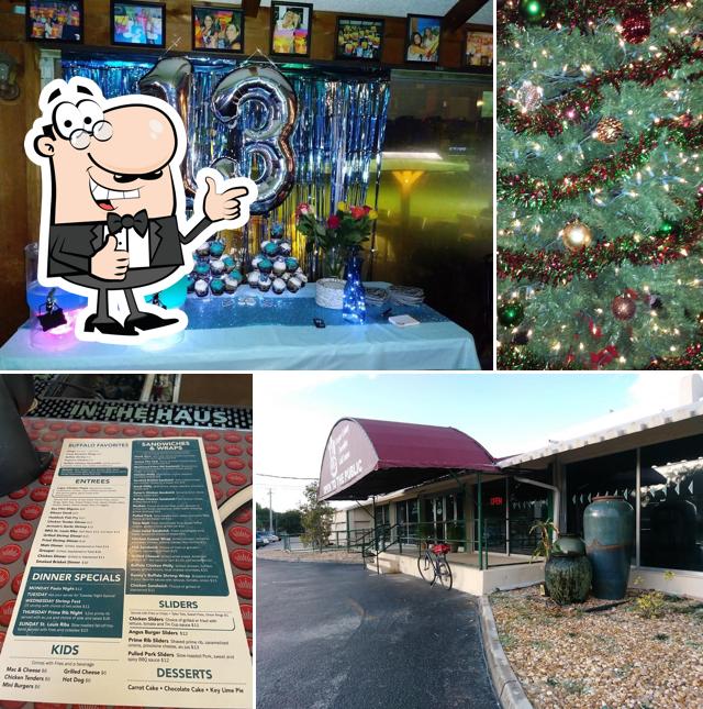 Tin Cup Sports Bar & Grill in Cooper City Restaurant menu and reviews