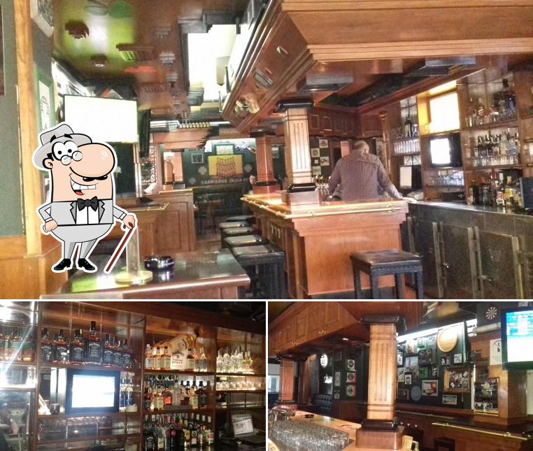 Voici la photo indiquant la extérieur et de l'alcool sur Shamrock Irish Pub