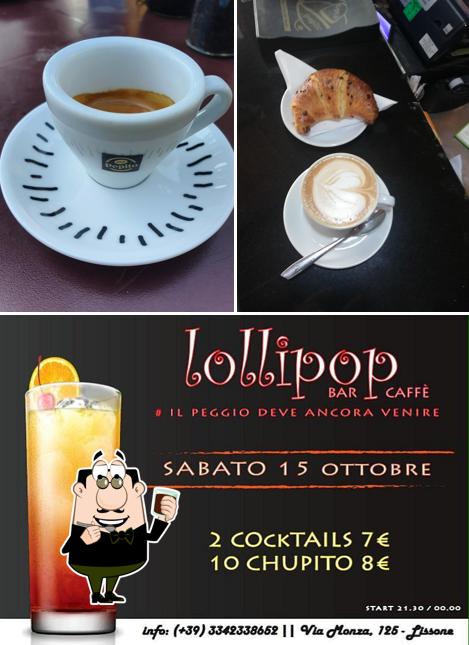 Goditi un drink a Lollipop Bar Caffè....con giardino