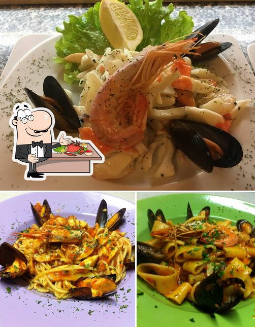 Prova la cucina di mare a Pizzeria Ristorante del Marchesato