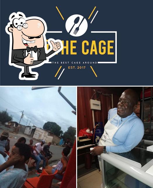 Regarder la photo de @ The Cage