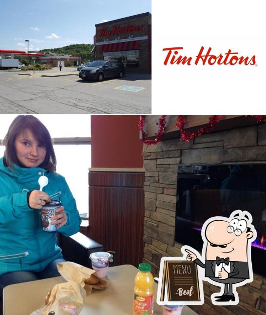 Regarder cette image de Tim Hortons