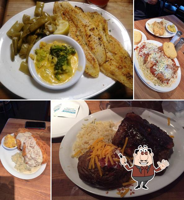 Cheddar's Scratch Kitchen, 11895 Gateway Blvd W in El Paso Restaurant