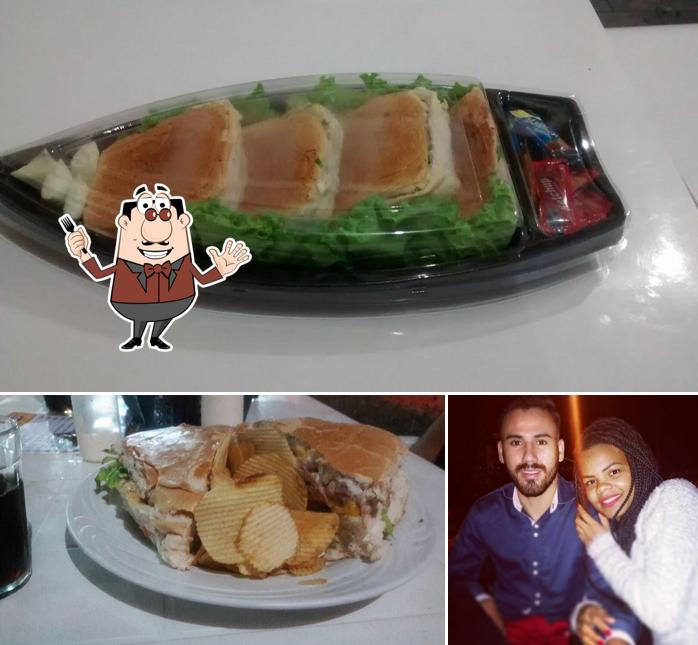 Comida em Corujas Lanches