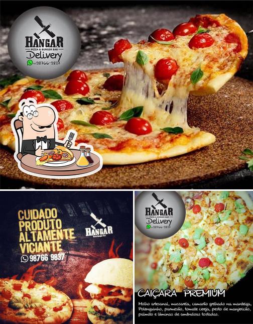 Consiga pizza no Hangar Rock Burger Bar