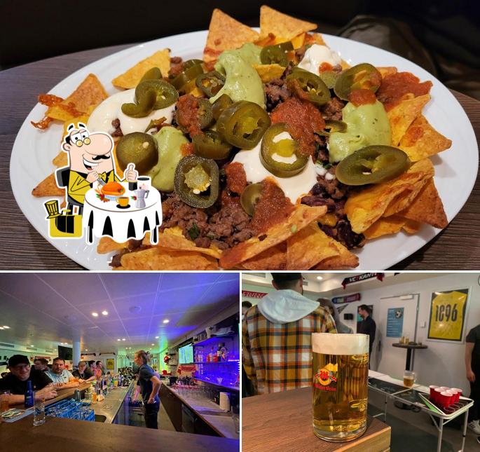 Tra le varie cose da J's Sportsbar & Food - Schaffhausen si possono trovare la cibo e bancone da bar