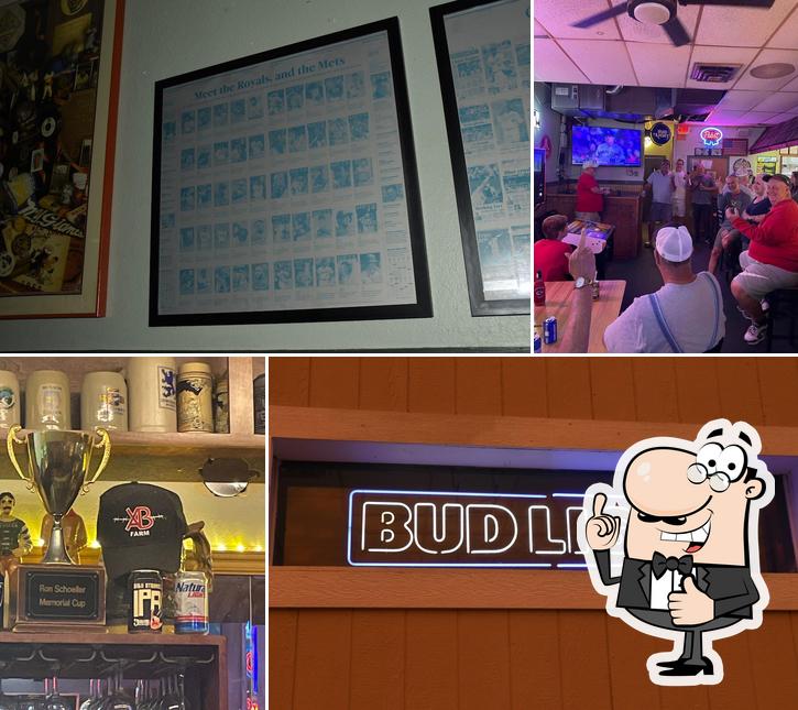 Corner Bar in Liberty Restaurant menu and reviews