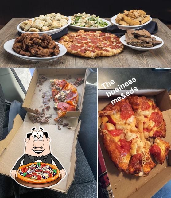 Me n ed's Pizzeria in Madera Restaurant menu and reviews