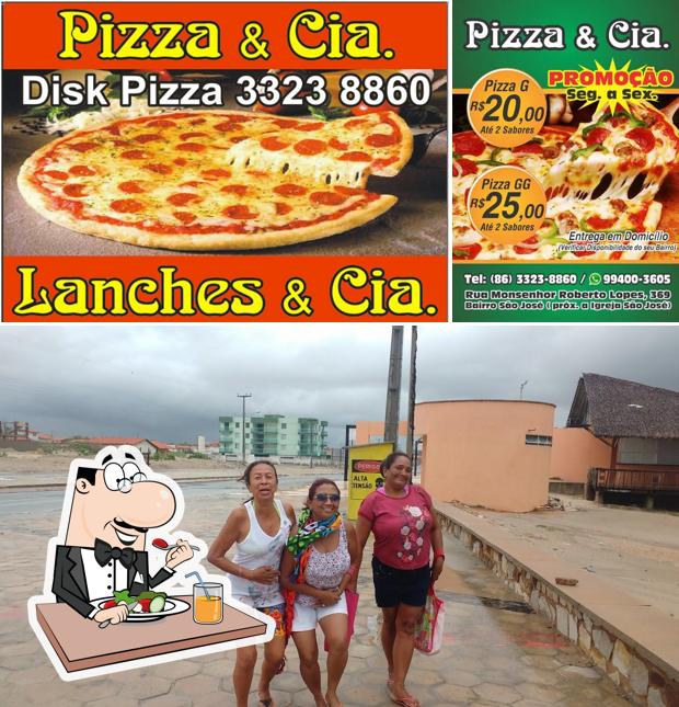 Comida em Pizza & Cia - Lanches & Cia