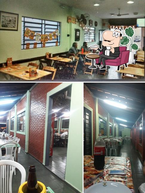 O interior do Bambu Pizzaria