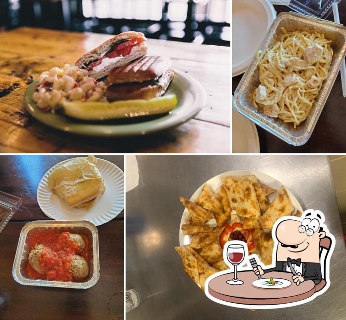 Best pizza restaurants in Newton, spring 2024 - Restaurant Guru