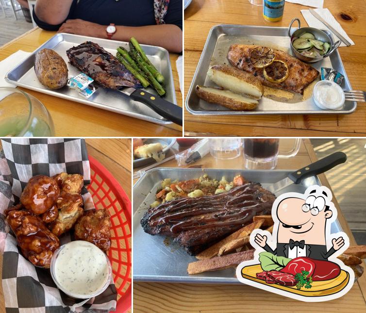 The Gangplank in Saint Ignace Restaurant menu and reviews