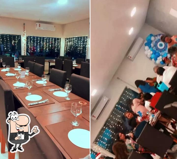 O interior do Divina Massa Pizzaria