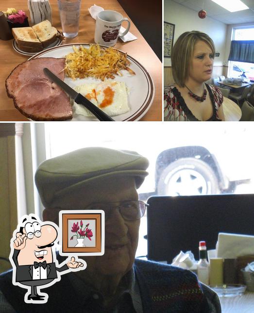 Downtown Cafe in Tipton Restaurant reviews