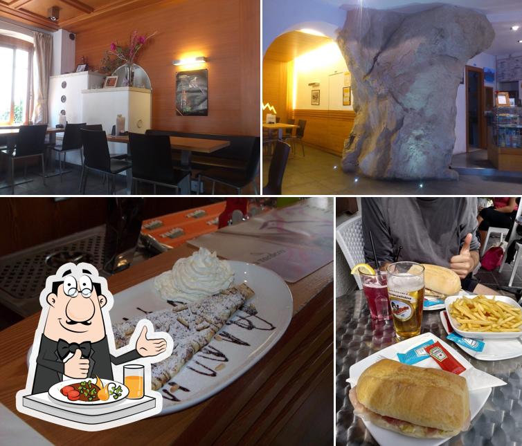 Bar Paninoteca Friend si caratterizza per la cibo e interni