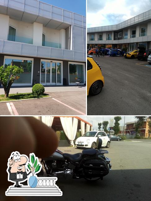 Gli esterni di Hotel Degli Aranci