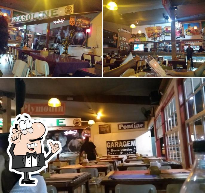 O interior do Garagem 408 Pizzaria