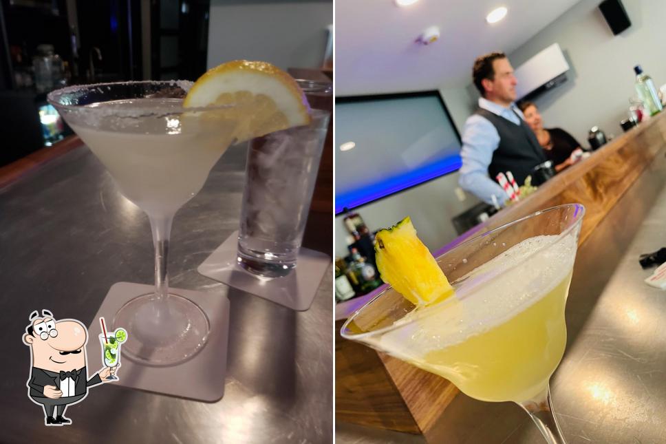 211 Martini Bar in Washburn Restaurant reviews