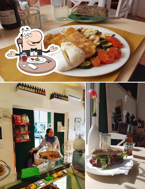 This is the photo showing dining table and food at Cicì Coffee and Drink