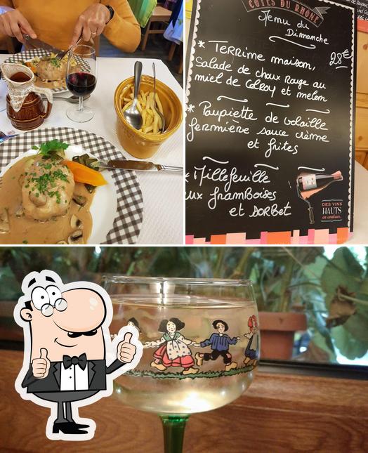 Regarder l'image de Restaurant Benoît - Au Bon Pêcheur