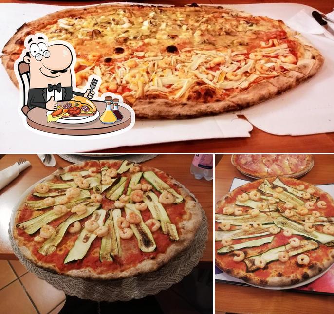 Ordina una pizza a Pizzeria La Valle di Bettoni Valeria