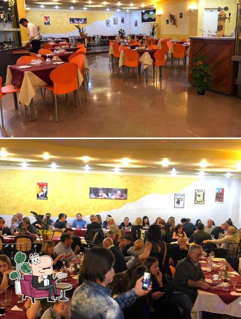 Découvrez l'intérieur de Pizzeria Ristorante Da Gianni