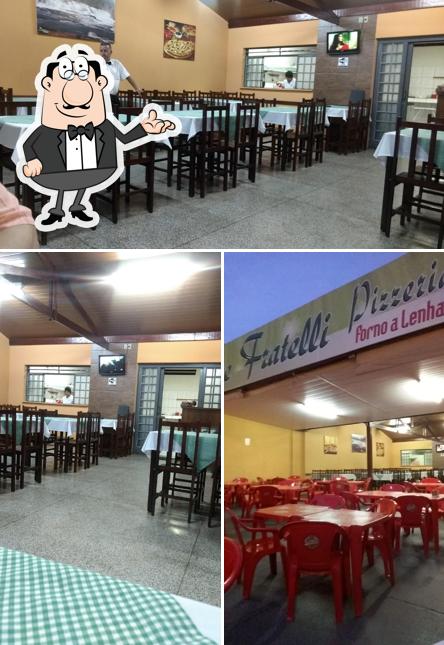 O interior do Pizzaria Due Fratelli