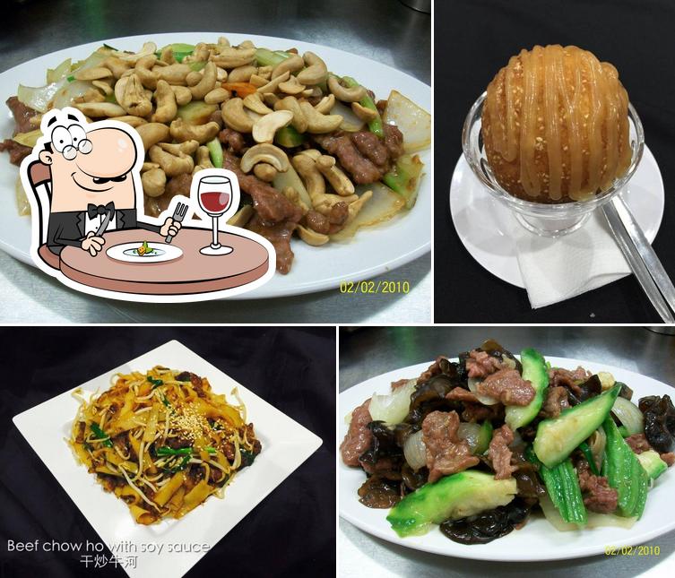 Canton Noodle House in Burwood Restaurant menu and reviews