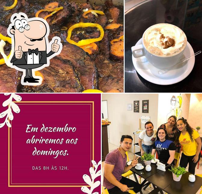 Look at the pic of Estação Restô Café