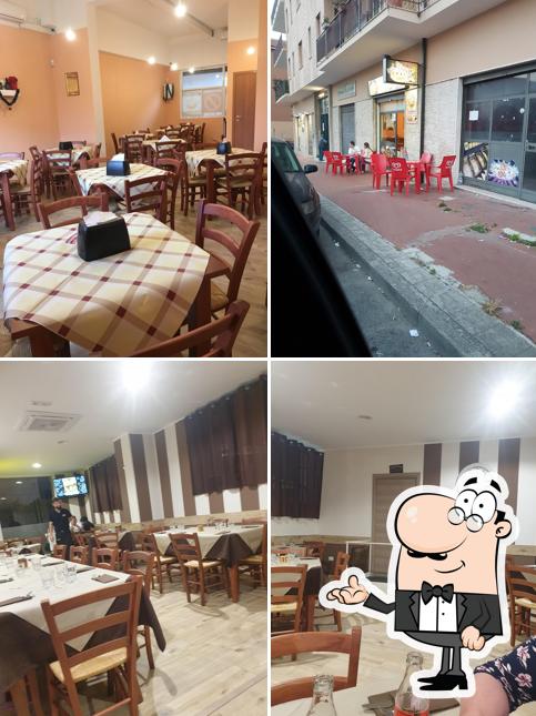 Gli interni di Acci...Pizza! LAMEZIA TERME