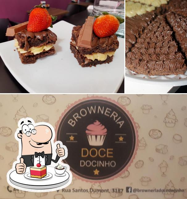 Browneria Doce Docinho serve uma escolha de sobremesas