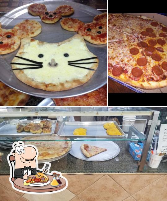 Elige una pizza en mickeys pizzeria