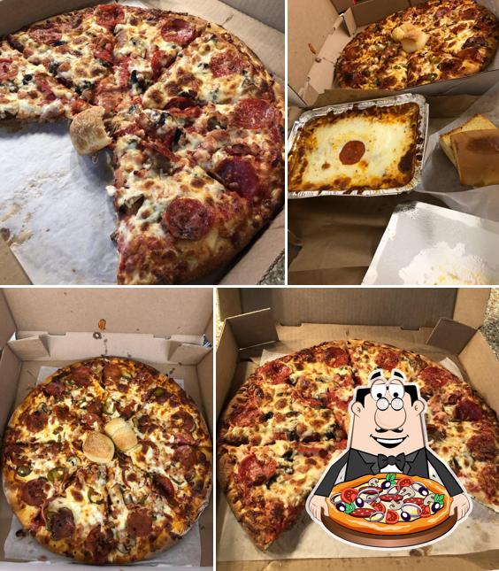Pick pizza at Oscar’s Pizzeria