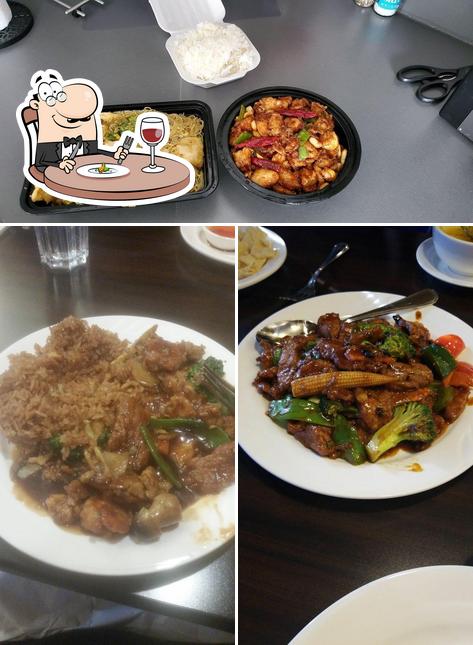 Еда в "T. Jin's China Diner"
