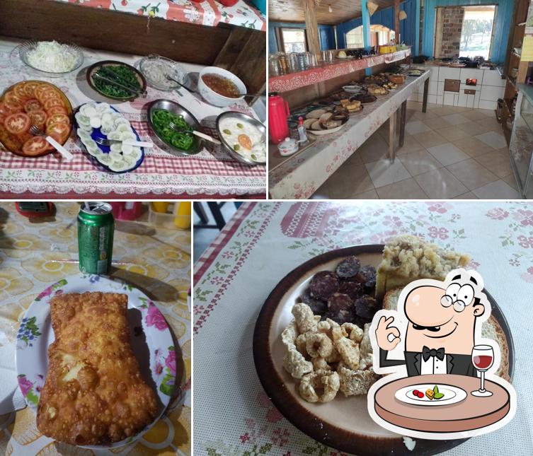 Platos en Café Colonial - Sitio Dona Helena
