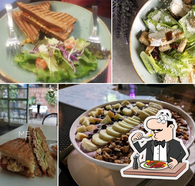 Food at Fresh Pressery Cafe
