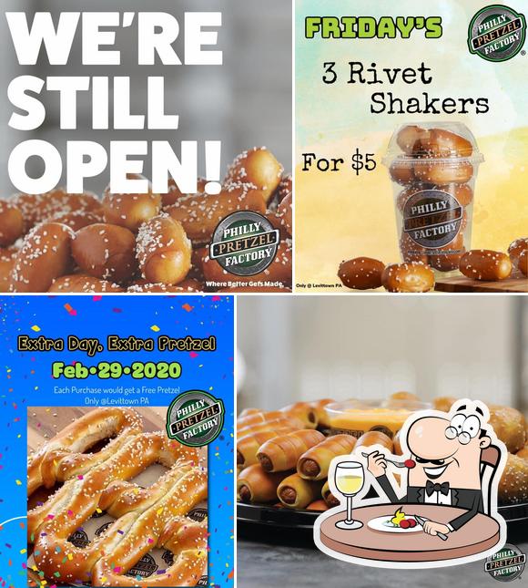 Philly Pretzel Factory, 4216 Woodbourne Rd in Levittown Restaurant