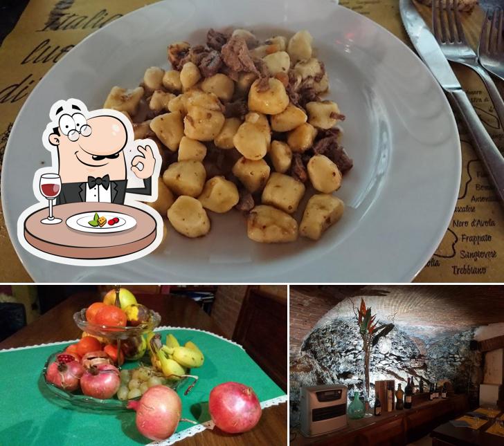 Guarda la foto che presenta la cibo e bancone da bar di Ristorante Grotto S. Anna - Cuveglio