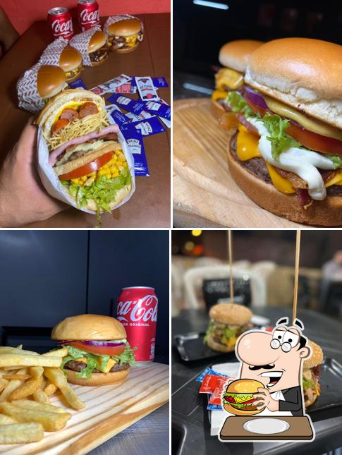 Hambúrguer em Life Burger Hamburgueria Trindade