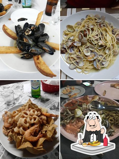Ordina un piatto di chips a Ristorante ''Lo Scoglio''