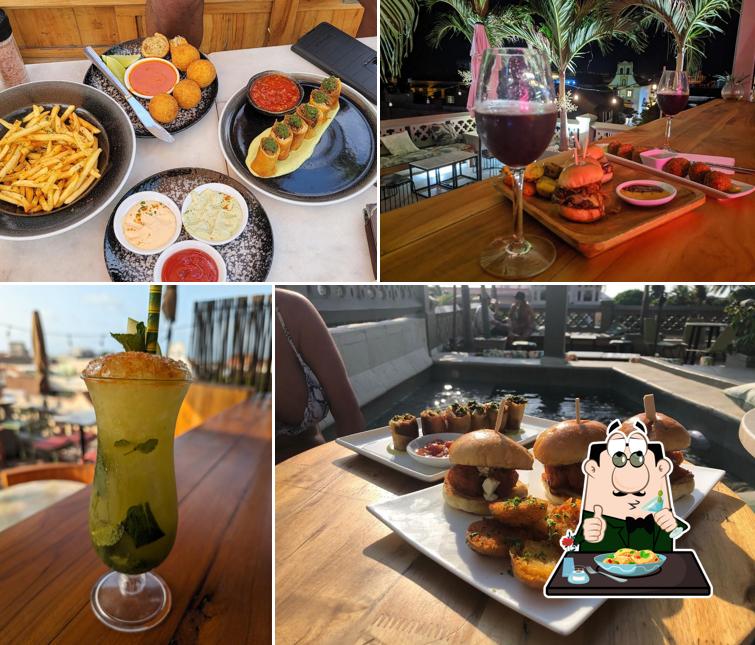 Townhouse Boutique Hotel & Rooftop pub & bar, Cartagena Restaurant