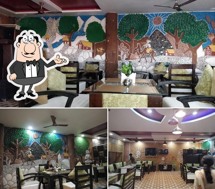 Check out how Tripto's Pizza at Swiss Garden, Tapovan looks inside