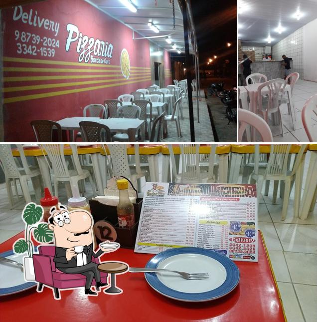 O interior do Pizzaria Borda De Ouro