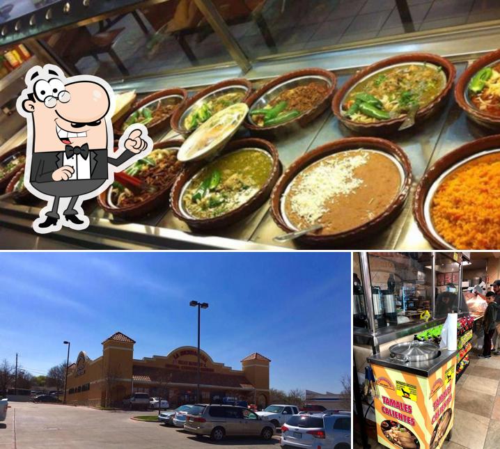 The picture of exterior and food at La Michoacana Meat Market