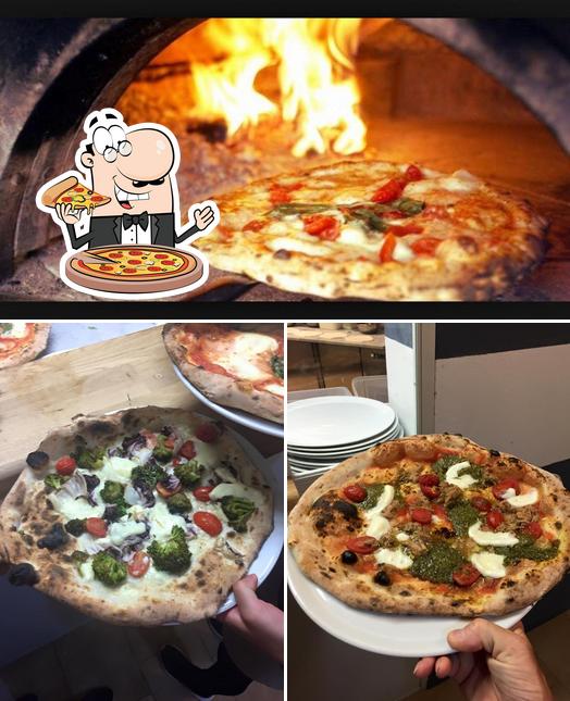 Ordina una pizza a Trattoria