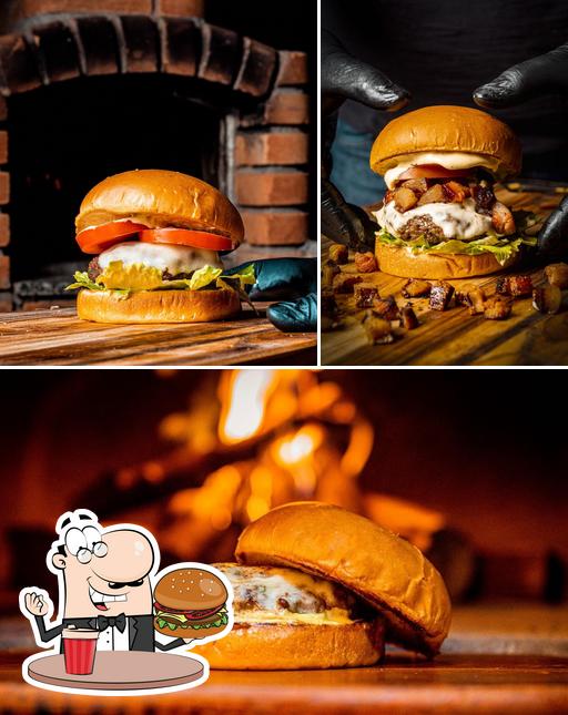 Martins Burguer serve uma gama de opções para os amantes dos hambúrgueres