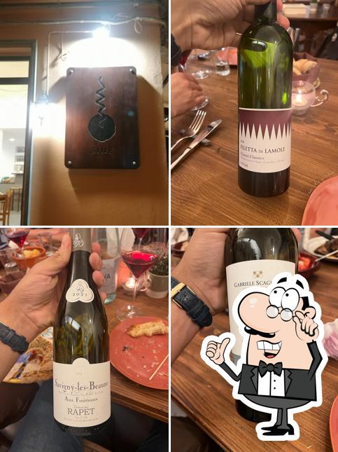 Gli interni di Sine bar à vin