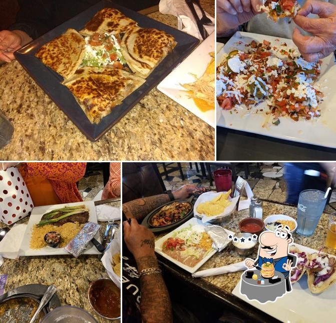 Plaza Azteca Mexican Restaurant · Elizabeth City, 3860 Patrick Way in