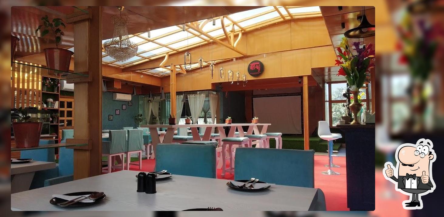 Aarnaz Food Restaurant