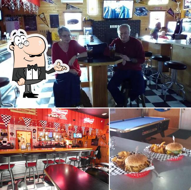 Bailey's Finish Line Bar And Grill in Victor Restaurant reviews